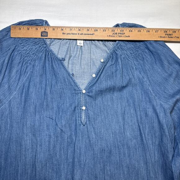 Old Navy Womens Top Size L Blue Chambray Henley Pintuck Detail Peasant Boho EUC - Picture 4 of 12